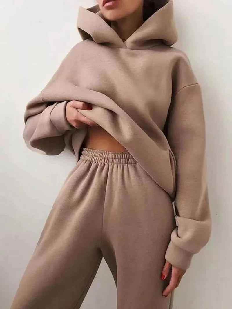 Two-Piece Tracksuit Set - Crea Muze