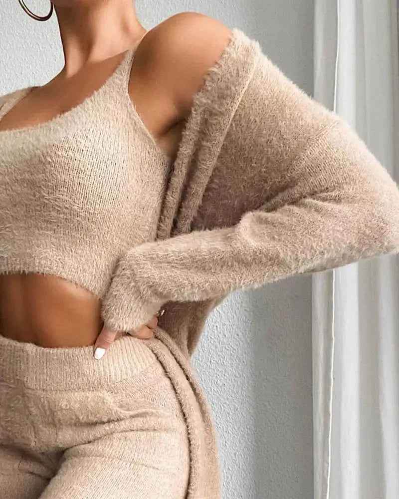3-Piece Fuzzy Fleece Loungewear Set - Crea Muze