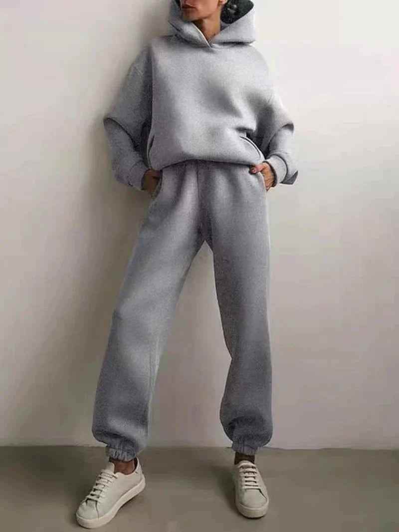 Two-Piece Tracksuit Set - Crea Muze